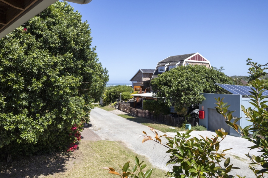 4 Bedroom Property for Sale in Seafield Eastern Cape